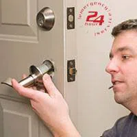 Capitol Locksmith Service East Weymouth, MA 781-298-3435 Capitol Locksmith Service East Weymouth, MA 781-298-3435 - emer-sid-68-4mod